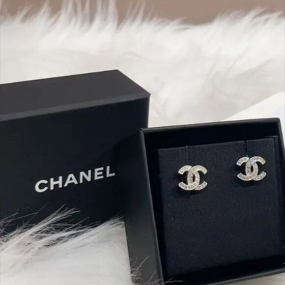 Chanel double C silver stud earrings - Picture 3 of 5